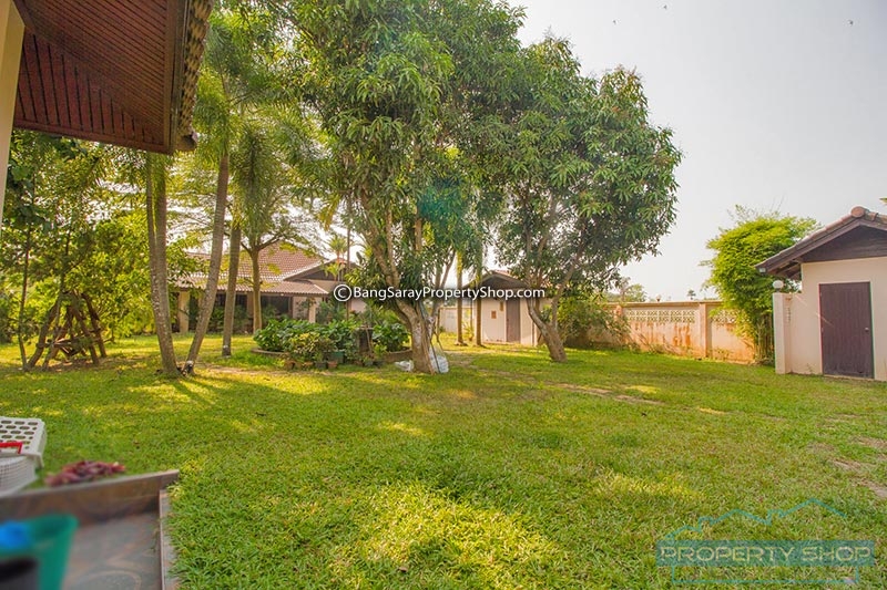 House with land for sale in Na Jomtien, Sattahip, Chonburi, Thailand. Located in Baan Nong Jub Tao. Land  For sale