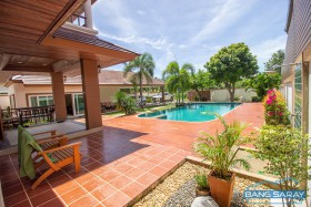 Beautiful, 2 Story House With Sea View For Sale - 5 Bedroom Up House For Sale In Bang Saray, Na Jomtien