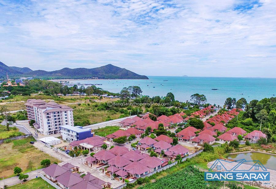 Balinese Style Villa for Rent, Complex Opposite Beach. House  For rent