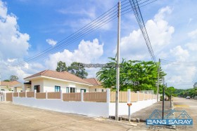 Single Storey Pool Villa For Sale With Rental Income! - 3 Bedrooms House For Sale In Bang Saray, Na Jomtien