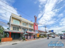 Corner Unit Shophouse For Sale In Bang Saray Beachside - 4 Bedrooms Commercial For Sale In Bang Saray, Na Jomtien