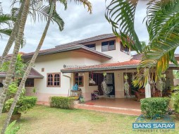 House For Sale, Just 350 M. To The Beach. - 3 Bedrooms House For Sale In Na-Jomtien, Na Jomtien