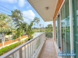 Two Story Corner Plot For Sale. Only 1.5km From The Beach - 3 Bedrooms House For Sale In Bang Saray, Na Jomtien