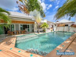 Pool Villa Corner Plot For Rent, 332RD - 3 Bedrooms House For Rent In Bang Saray, Na Jomtien