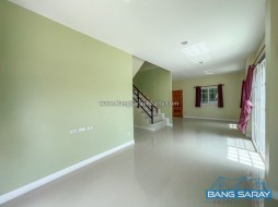 Town Home For Sale Near NongNuch Garden - 3 Bedrooms House For Sale In Bang Saray, Na Jomtien