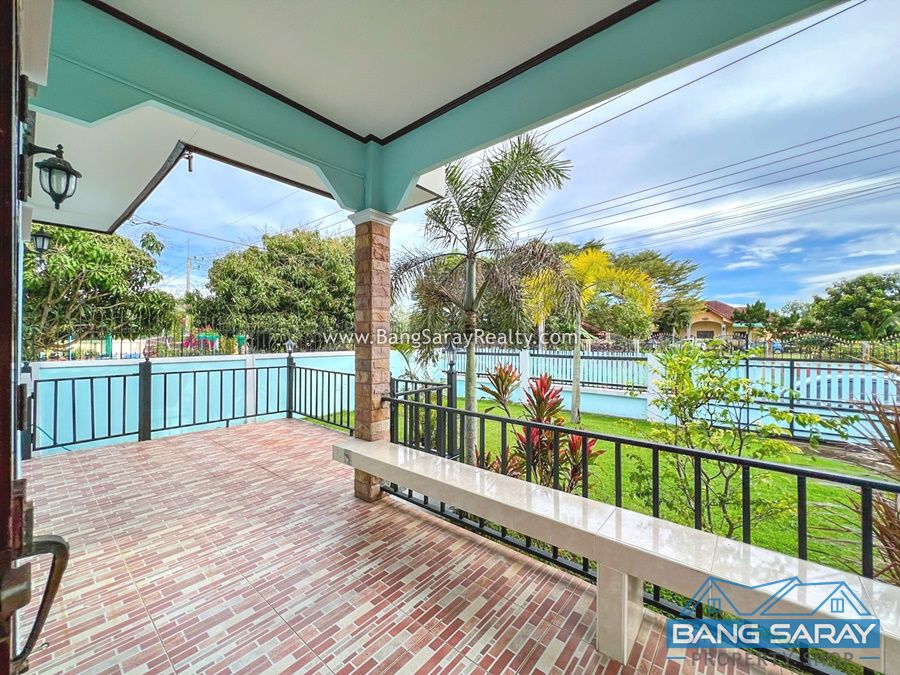 Single detached House for Sale in Bang Saray Beach side House  For sale