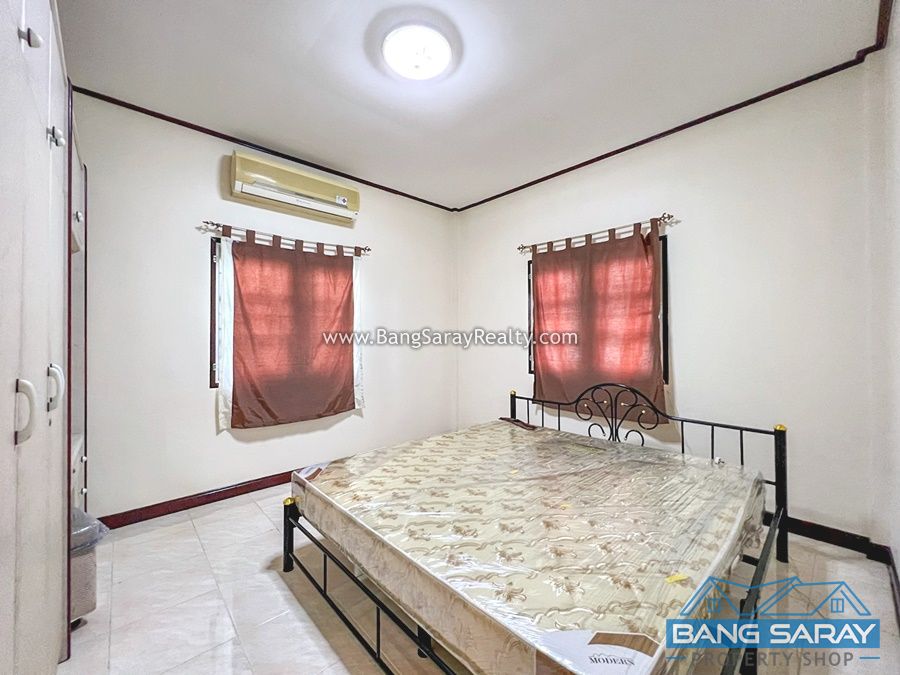 Single detached House for Sale in Bang Saray Beach side House  For sale