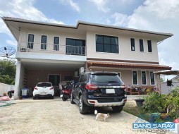 Two Story House In Bang Saray Beachside - 5 Bedroom Up House For Sale In Bang Saray, Na Jomtien