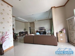 Detached House In Bang Saray, Corner Plot - 3 Bedrooms House For Sale In Bang Saray, Na Jomtien