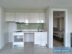 One Bed Condo For Sale, Only 50m. To Beach - 1 Bedroom Condo For Sale In Bang Saray, Na Jomtien