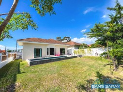 Pool Villa For Sale In Bang Saray. Selling With Yearly Tenant. - 3 Bedrooms House For Sale In Bang Saray, Na Jomtien