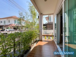 Spacious 2-Storey Detached House With Communal Pool - 3 Bedrooms House For Rent In Bang Saray, Na Jomtien
