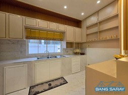 Newly Renovated Corner Pool Villa - Mountain View | Bang Saray - 3 Bedrooms House For Sale In Bang Saray, Na Jomtien