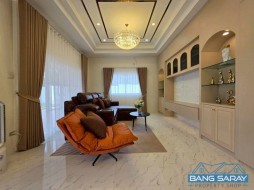 Newly Renovated Corner Pool Villa - Mountain View | Bang Saray - 3 Bedrooms House For Sale In Bang Saray, Na Jomtien