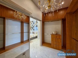 Newly Renovated Corner Pool Villa - Mountain View | Bang Saray - 3 Bedrooms House For Sale In Bang Saray, Na Jomtien