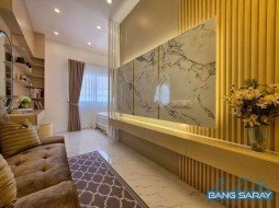 Newly Renovated Corner Pool Villa - Mountain View | Bang Saray - 3 Bedrooms House For Sale In Bang Saray, Na Jomtien