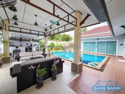 Corner Pool Villa For Sale – East Bang Saray - 3 Bedrooms House For Sale In Bang Saray, Na Jomtien